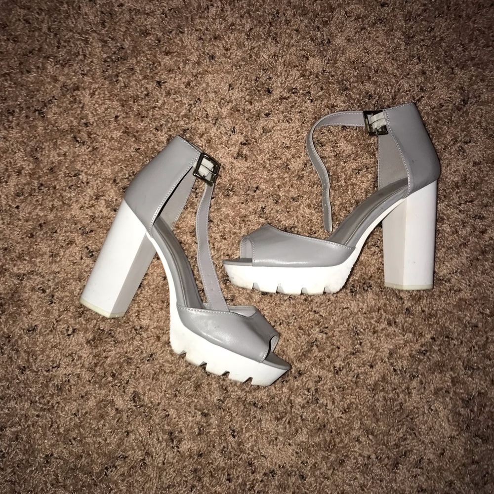 DOLL HEELS